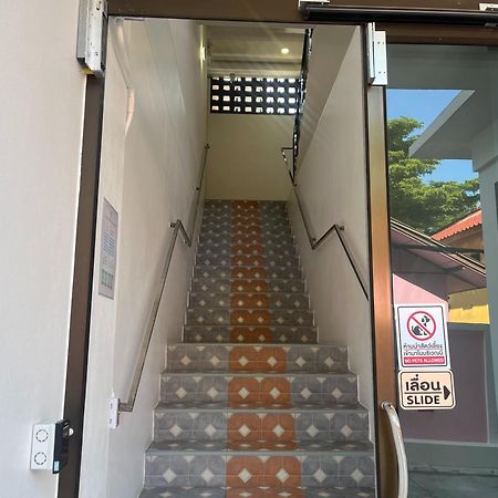 J & Ariya Hotel Near Samui Airport And Koh Phangan Pier Бофут Екстериор снимка