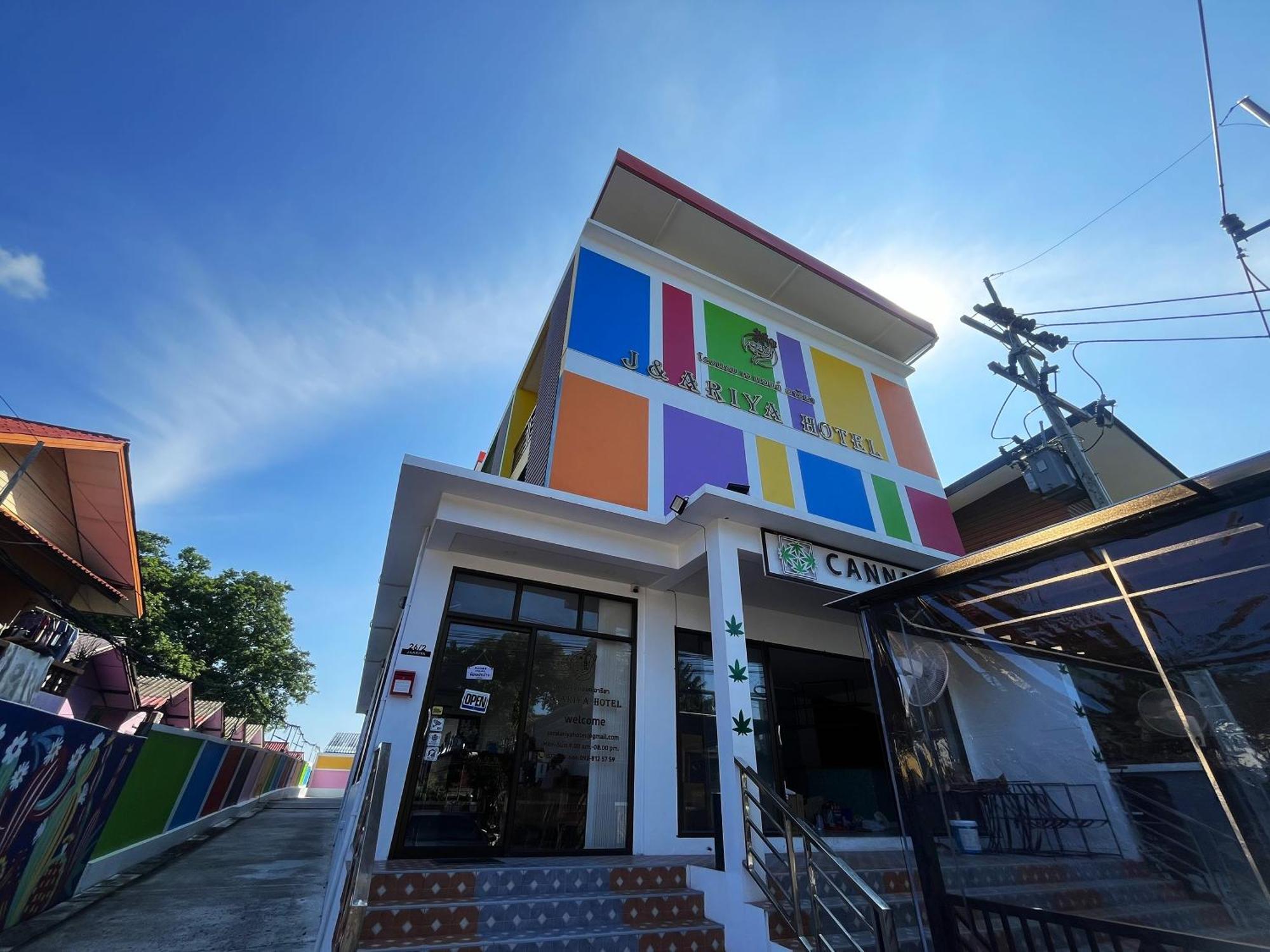 J & Ariya Hotel Near Samui Airport And Koh Phangan Pier Бофут Екстериор снимка
